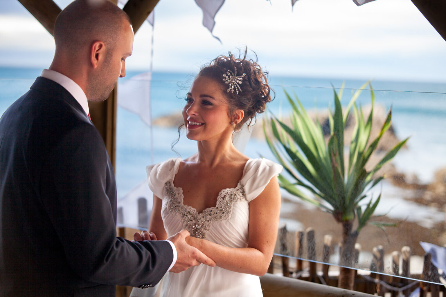 beach wedding photographer sara ottawa ontario canada