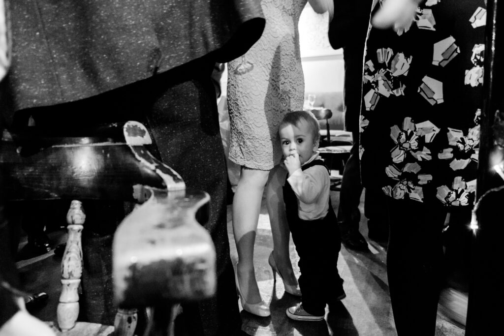 Guests with child at reception by wedding photographer ottawa Sara ontario documentary reportage