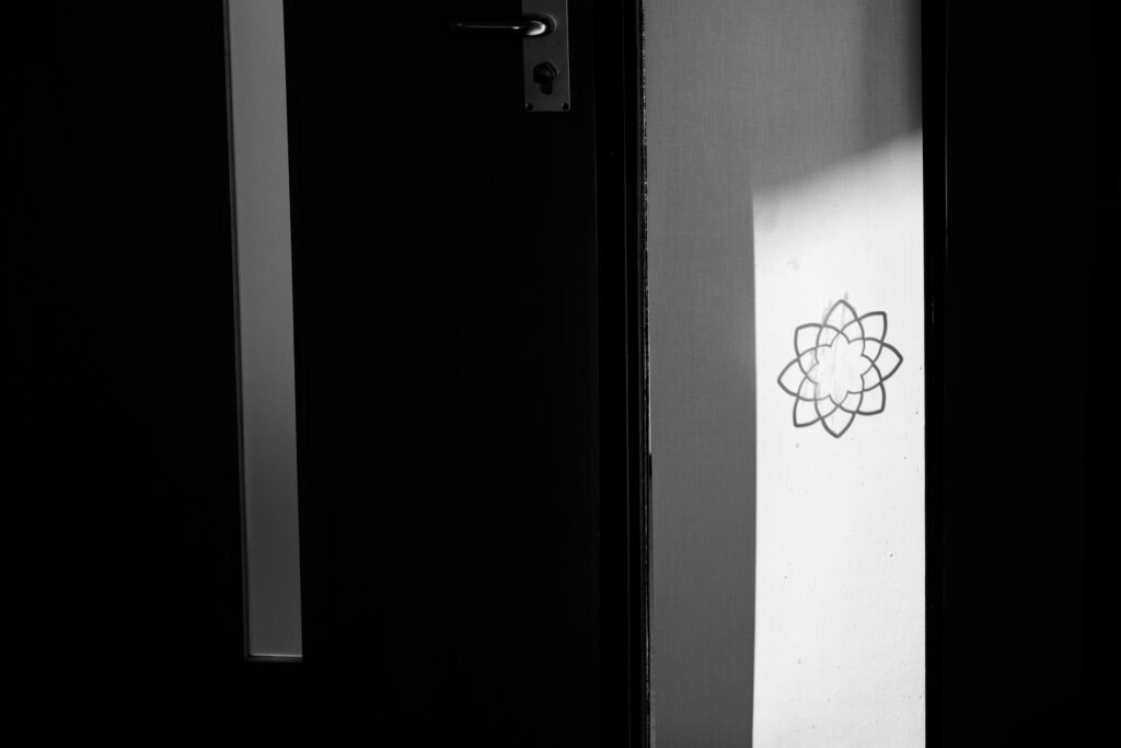 Detail of Wedding Venue Buddhist Temple by Ottawa Wedding Photographer Sara