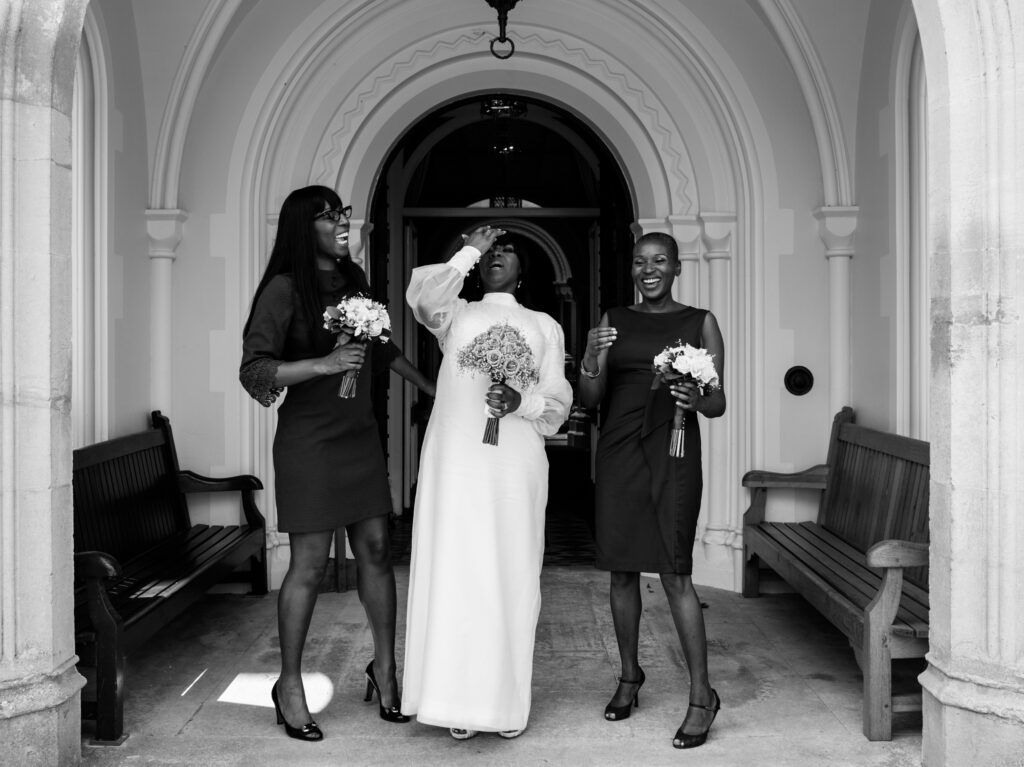 Portrait of Bride and her Bridesmaids by Ottawa Wedding Photographer Sara