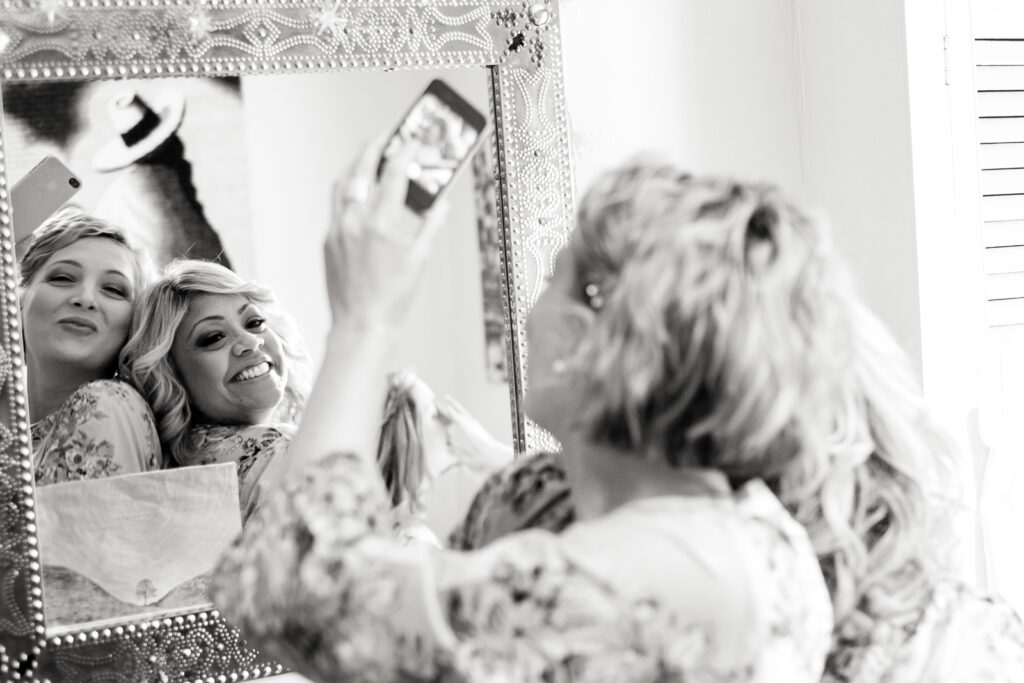 Bridesmaids getting ready before the ceremony by Ottawa Wedding Photographer Sara