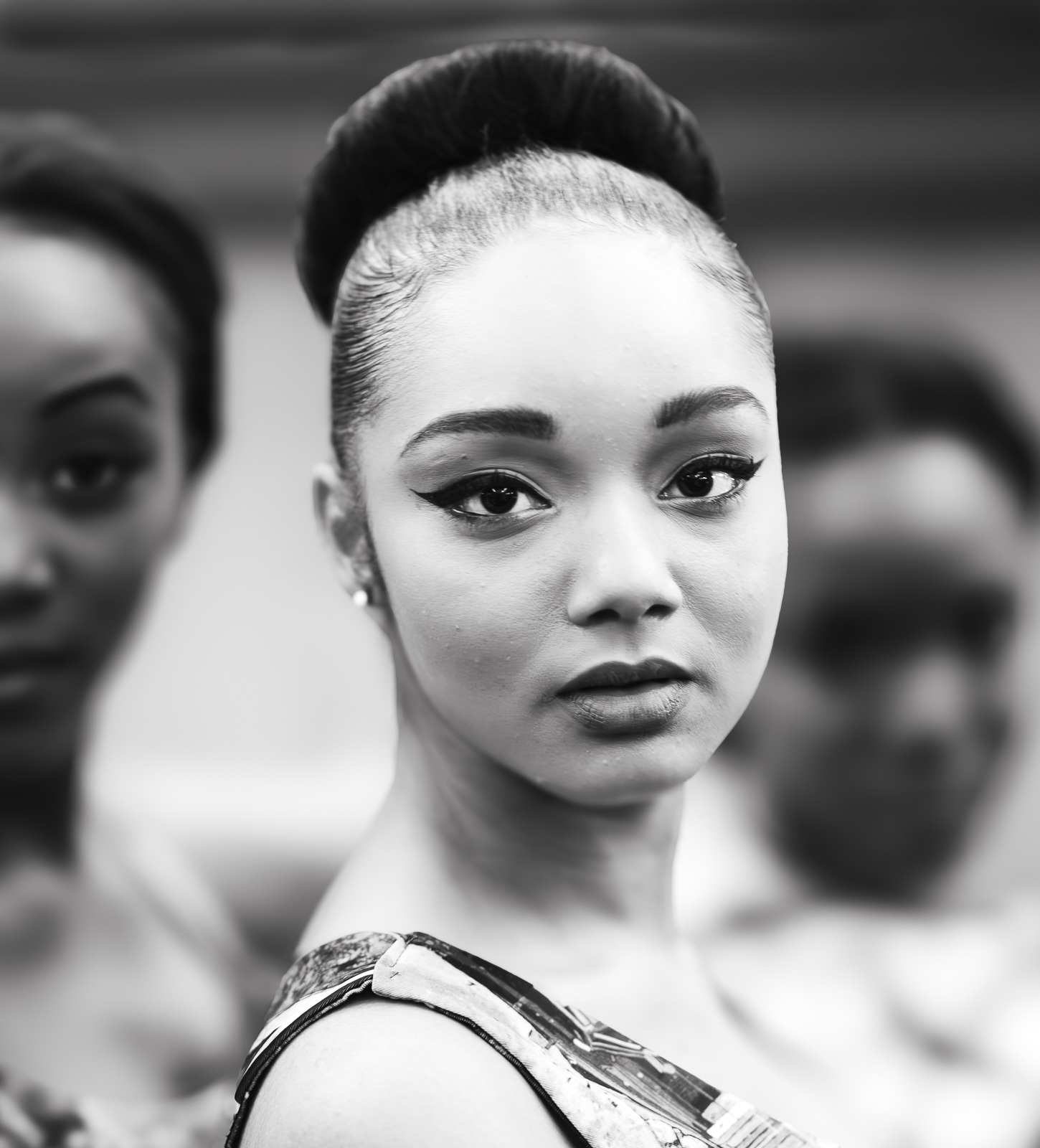 Ottawa Photographer black and white Bridal Portrait